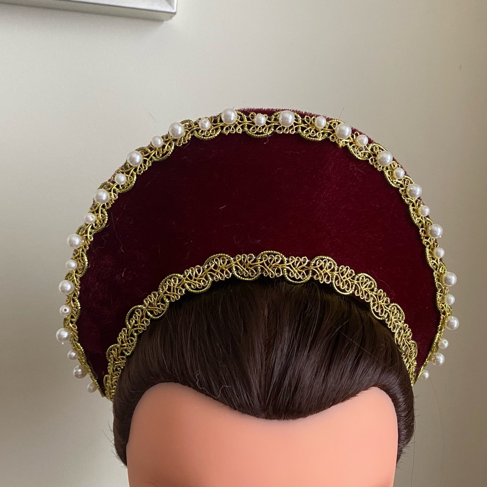 Tudor Medieval Headdress,Headpiece, custom made Wedding Circlet.